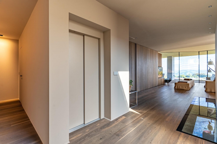 Elevator lift access at Villa Belvedere