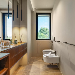 Family bathroom at Villa Belvedere with sink and modern fittings