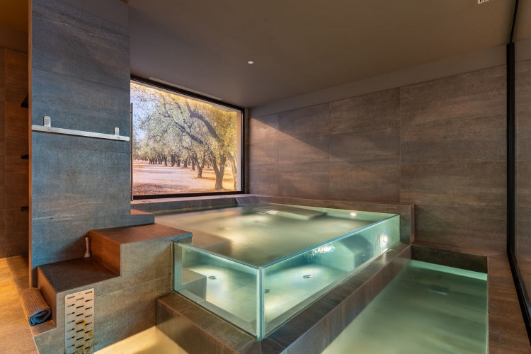 Jacuzzi at Villa Belvedere