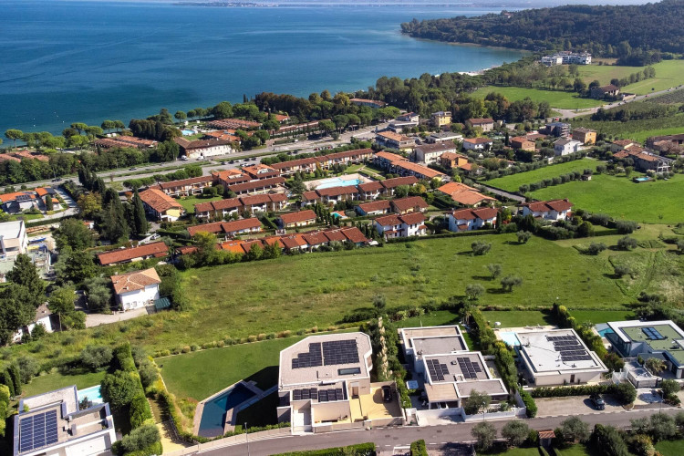 View of Lake Garda from Villa Belvedere