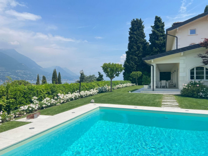 Infinity pool with lake view at Villa Preone, luxury villa Lake Garda