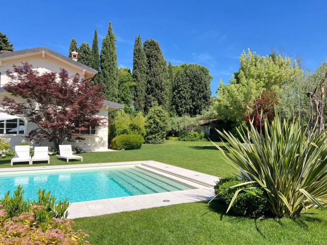 Private pool with lake view at Villa Preone, luxury villa Lake Garda