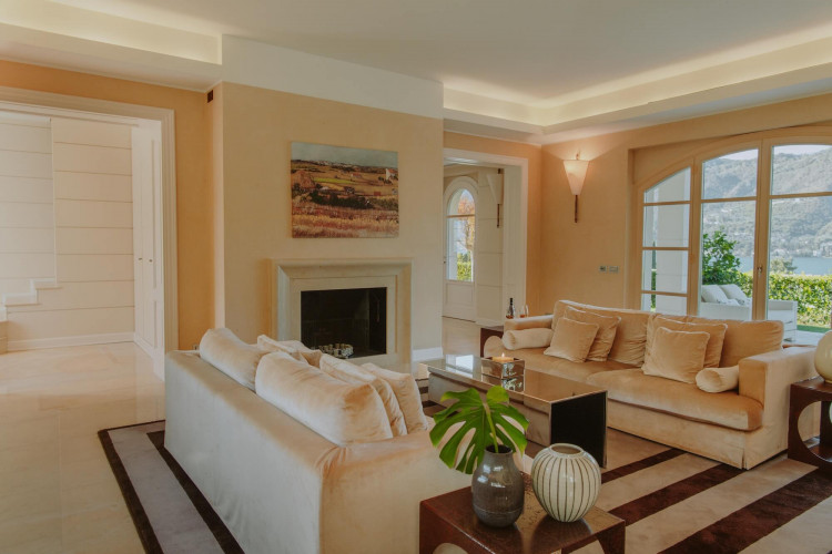 Stylish relax living room at Villa Preone, Salò